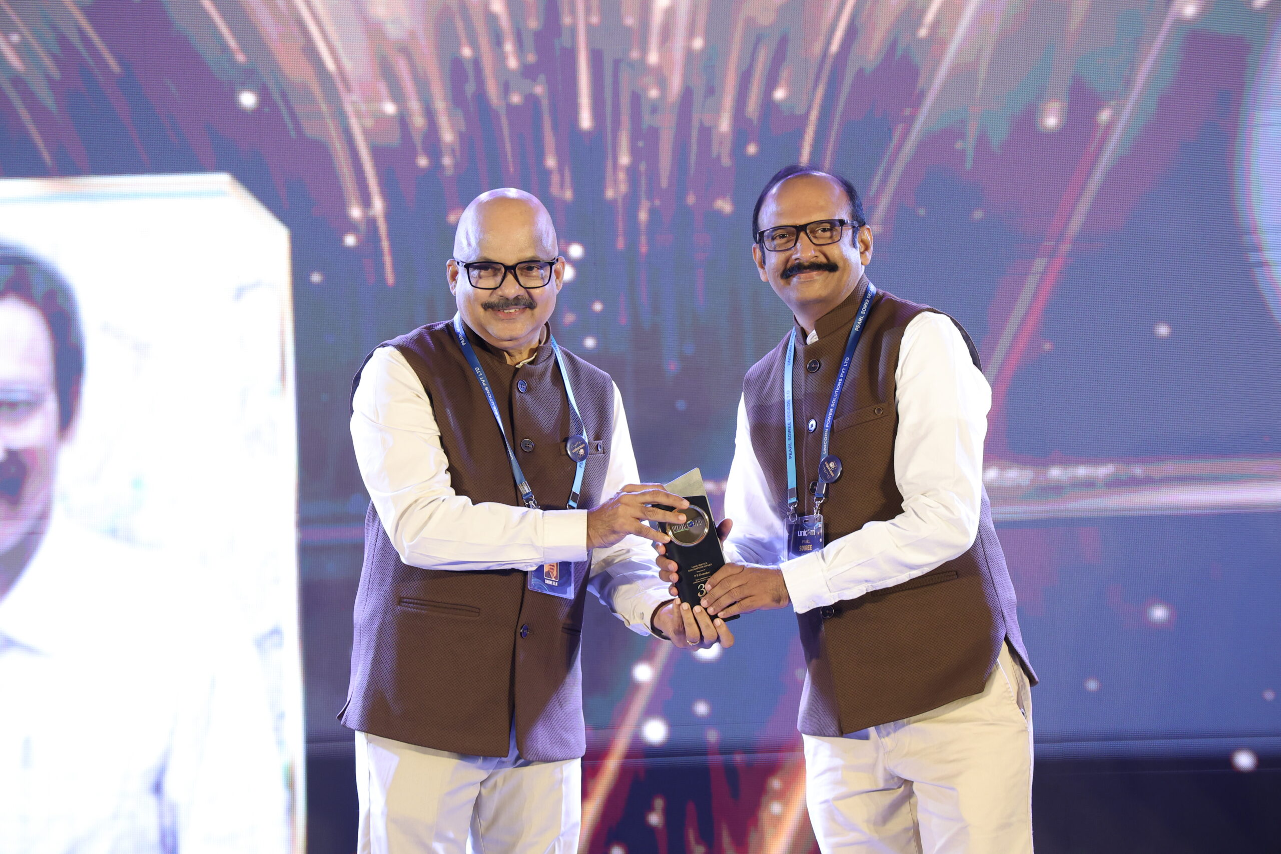 LONG SERVICE AWARD-MANOJ KUMAR K B